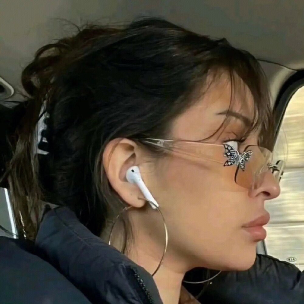 Meet your Posher, Teresa